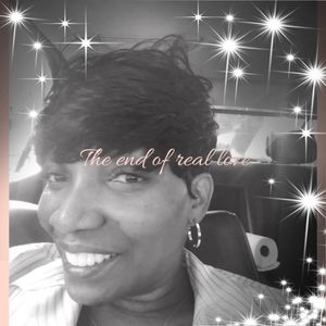 Meet your Posher, Evette